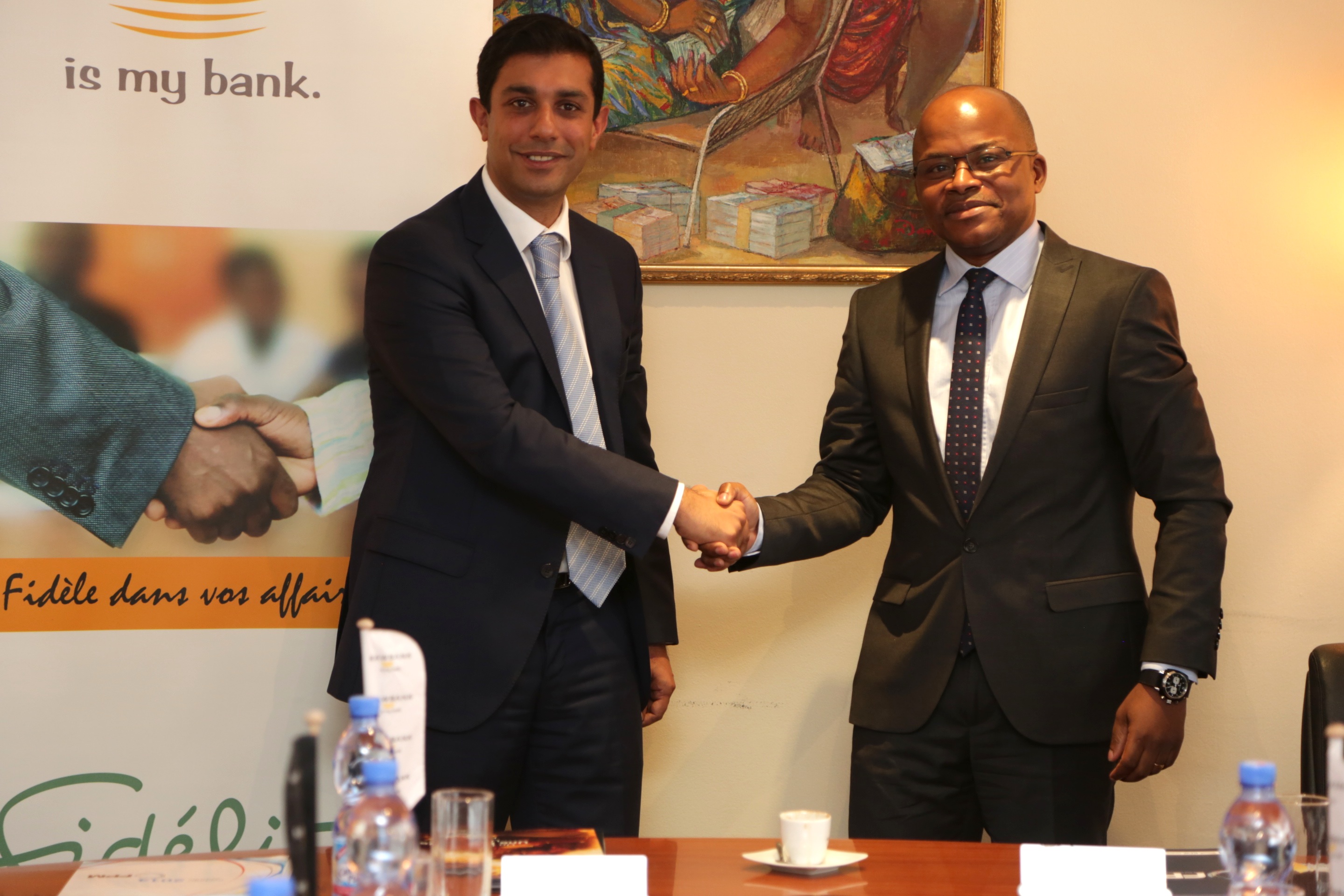 Signature de contrat de partenariat FPM – Rawbank