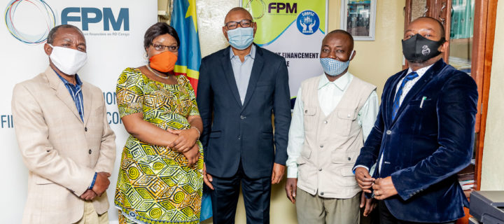 Signature du contrat de financement entre le FPM SA et La COOPEC BAGIRA  le mardi  10 Août 2021 à Bukavu.