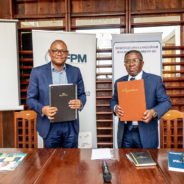 Signature du contrat de financement entre le FPM SA et PAIDEK SA lundi 09/08/2021 à Bukavu